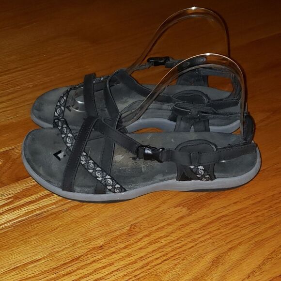 Skechers Black Slingback Sandals - Picture 3 of 7